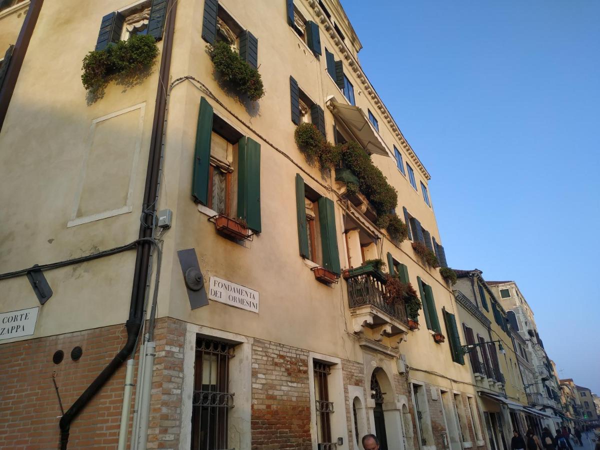 Guizzo Apartment Venezia Exterior photo